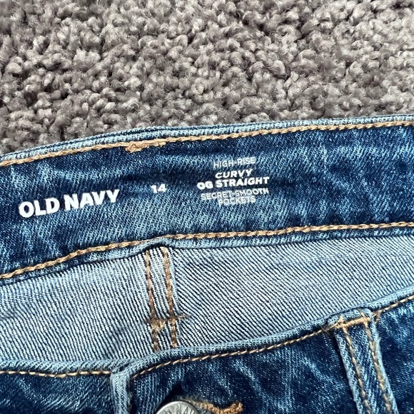 Old Navy OG curvy high rise jeans - Picture 6 of 9